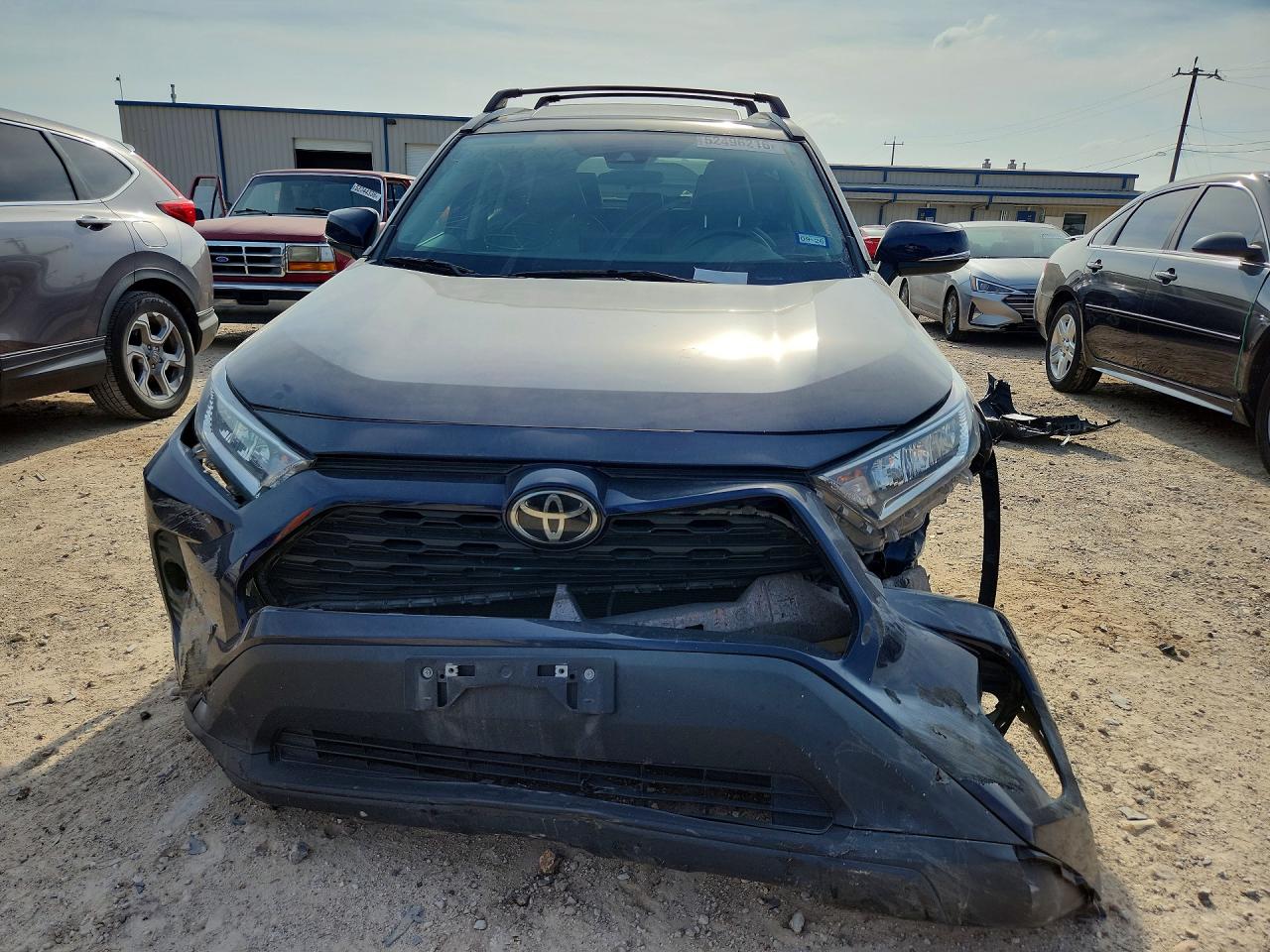 2021 TOYOTA RAV4 XLE PREMIUM photo 13