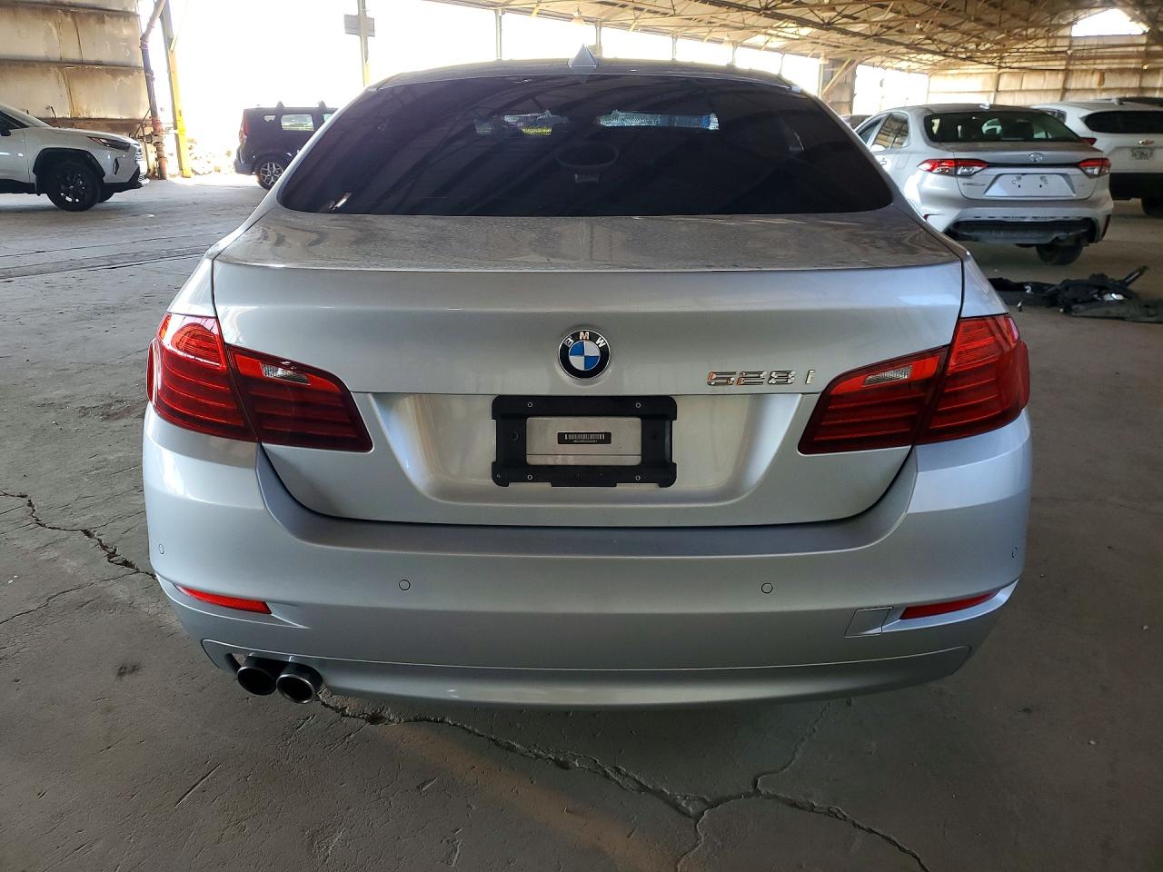 2016 BMW 528 I photo 11