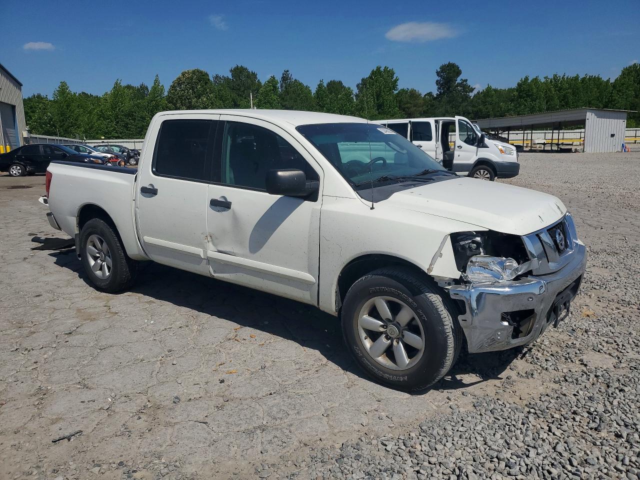 2011 NISSAN TITAN S photo 4