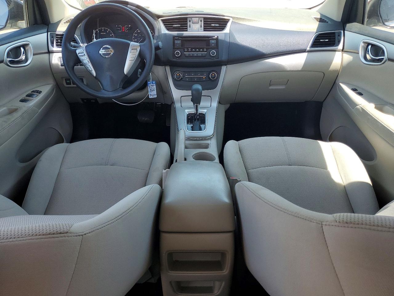 2015 NISSAN SENTRA S photo 15