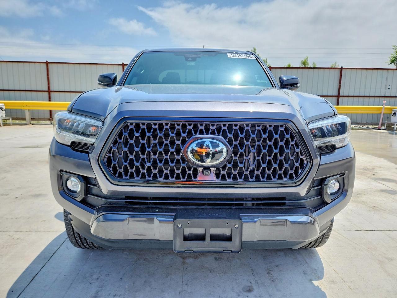 2022 TOYOTA TACOMA LIMITED photo 5