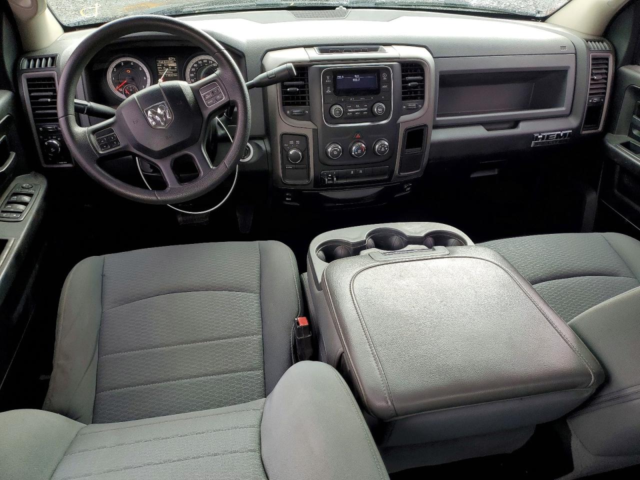 2013 RAM 1500 ST photo 22