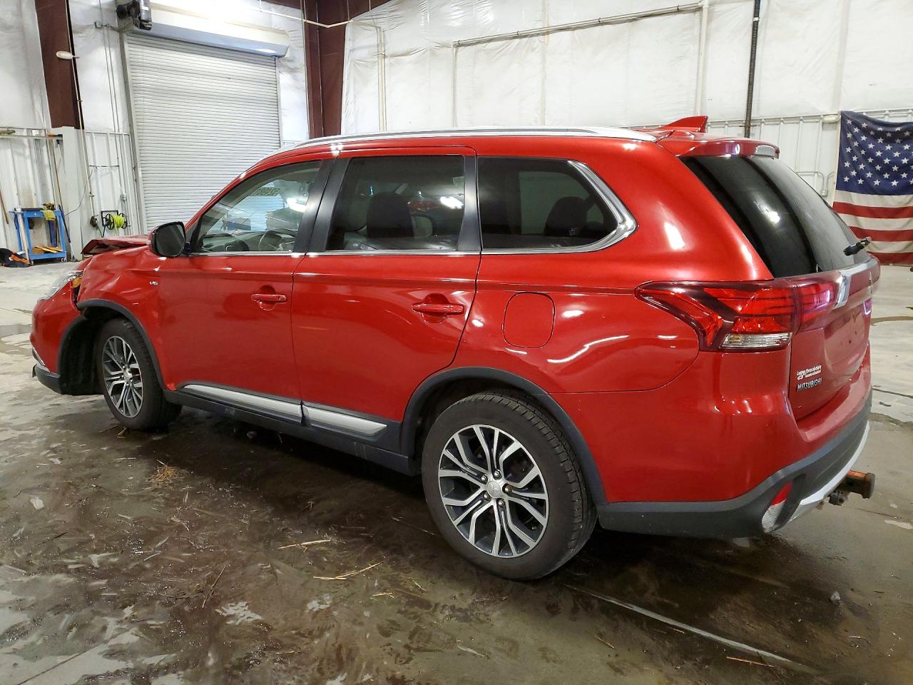 2018 MITSUBISHI OUTLANDER GT photo 2