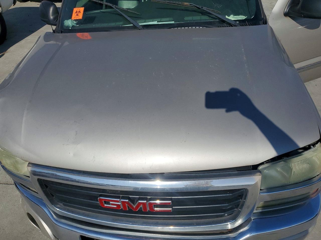 2004 GMC NEW SIERRA K1500 photo 21