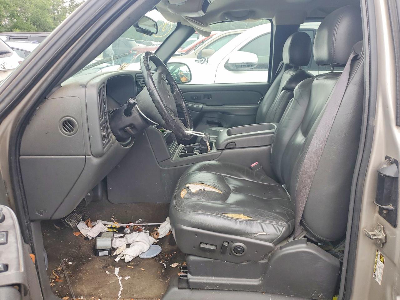 2004 GMC NEW SIERRA K1500 photo 13
