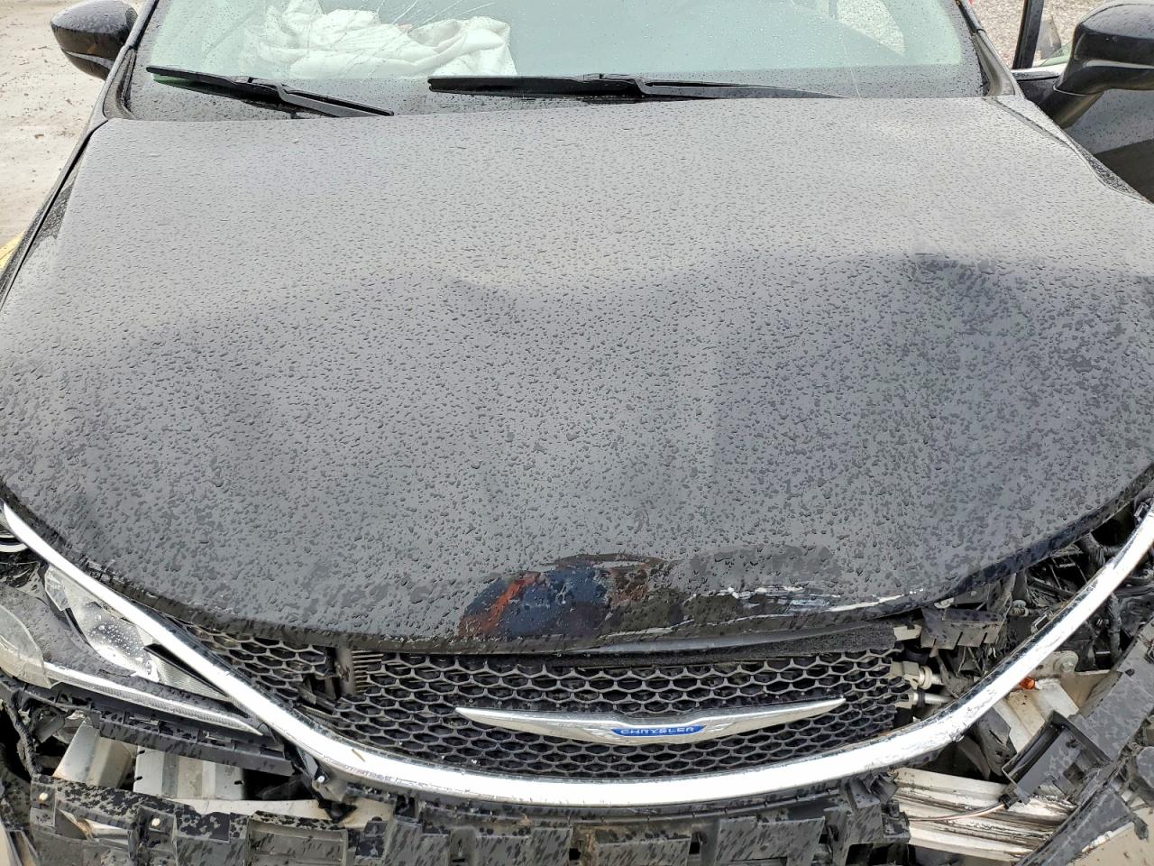 2019 CHRYSLER PACIFICA TOURING L photo 23