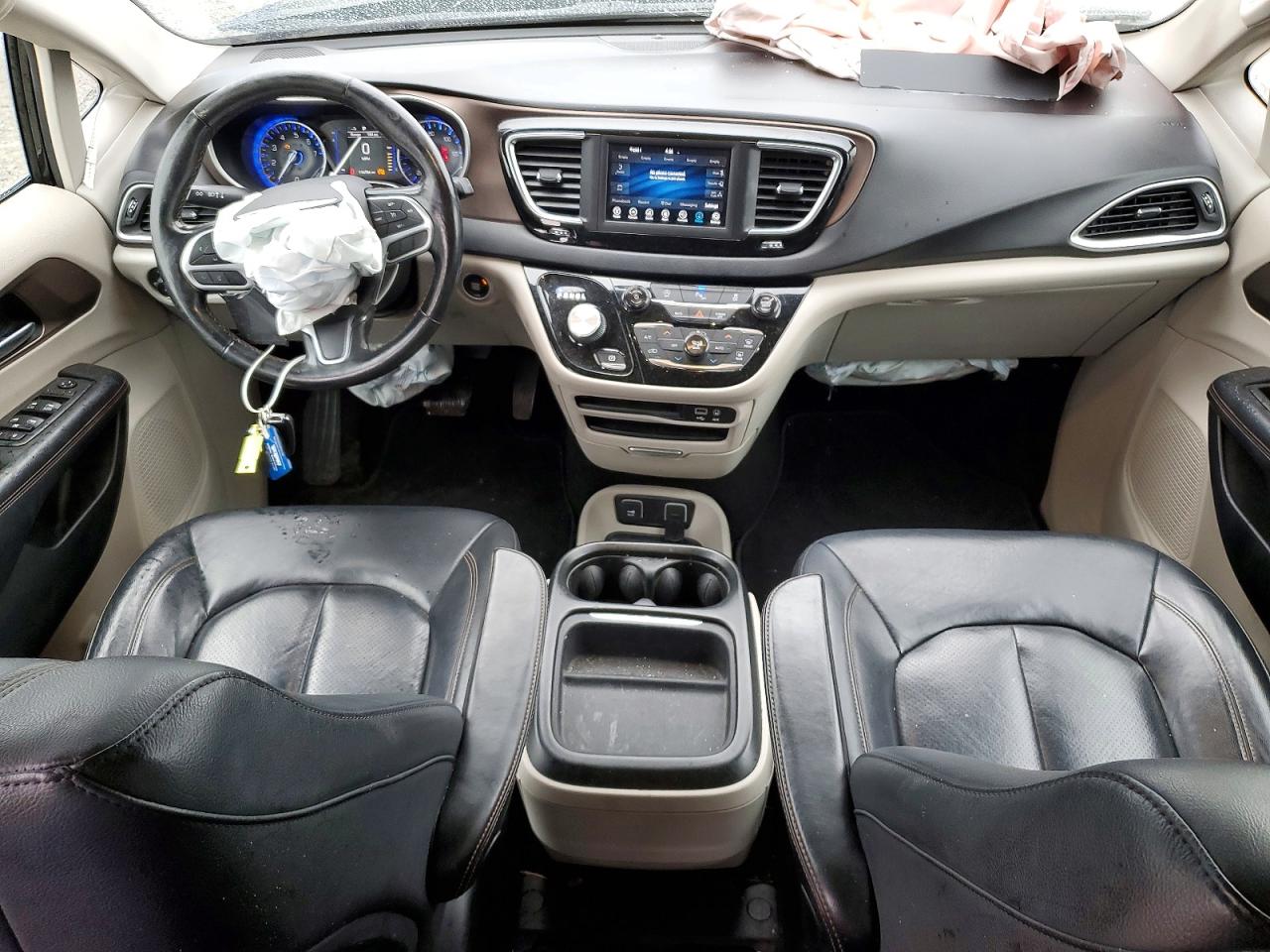 2019 CHRYSLER PACIFICA TOURING L photo 15