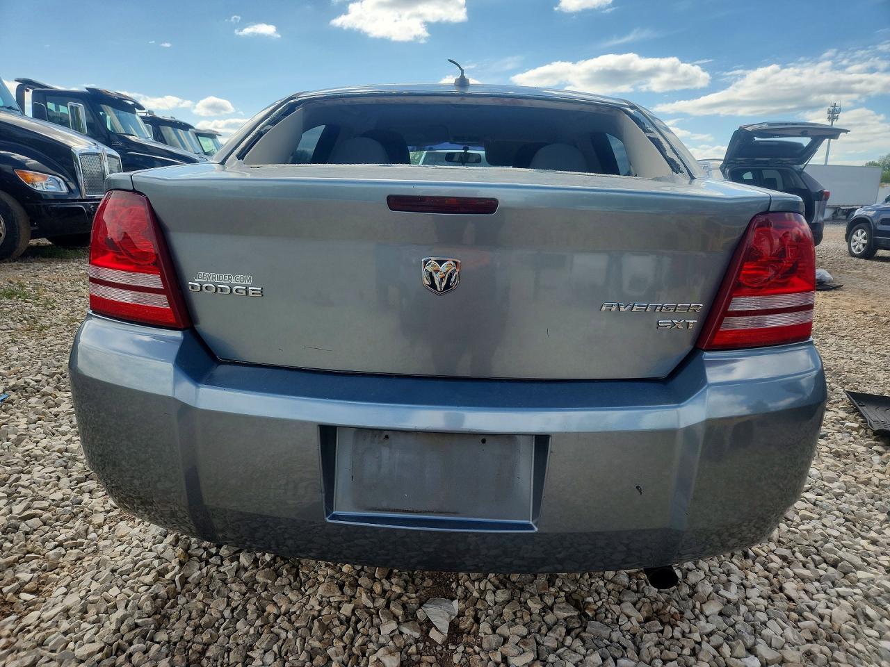 2010 DODGE AVENGER SXT photo 6