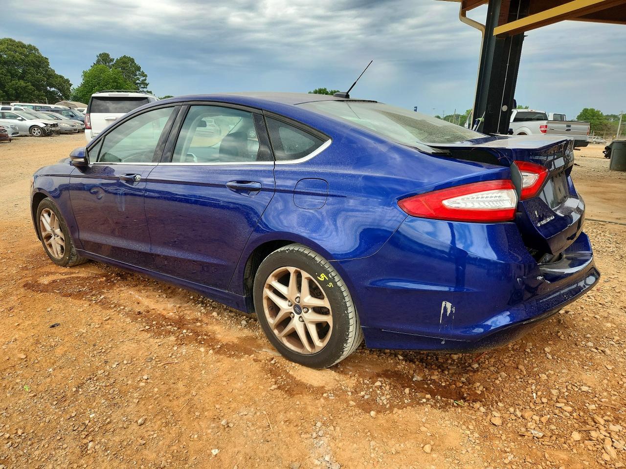2015 FORD FUSION SE photo 3