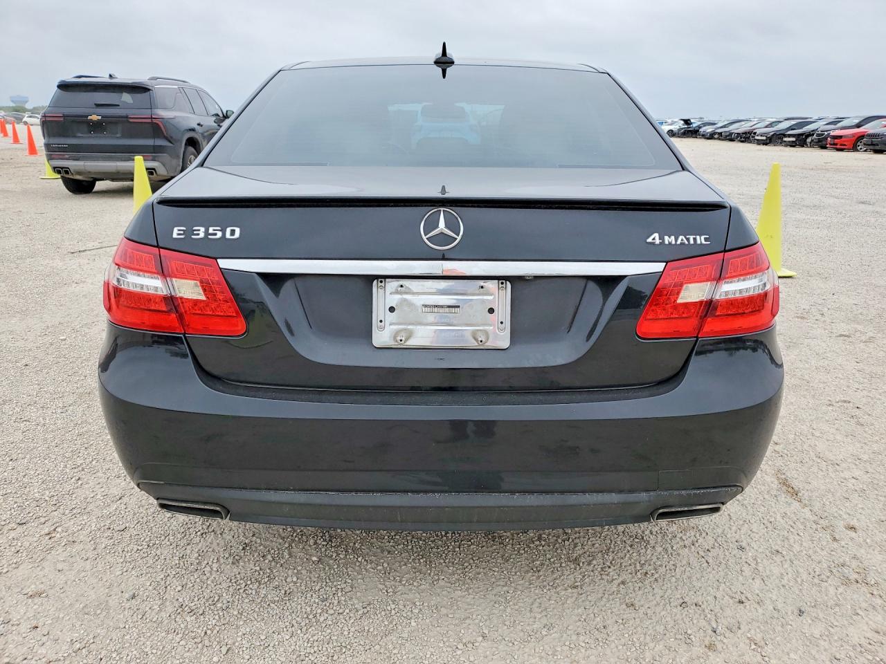 2012 MERCEDES-BENZ E 350 4MATIC photo 11