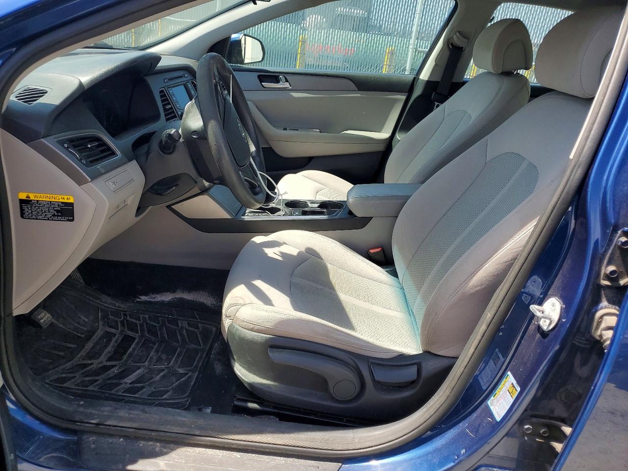 2015 HYUNDAI SONATA SE photo 13