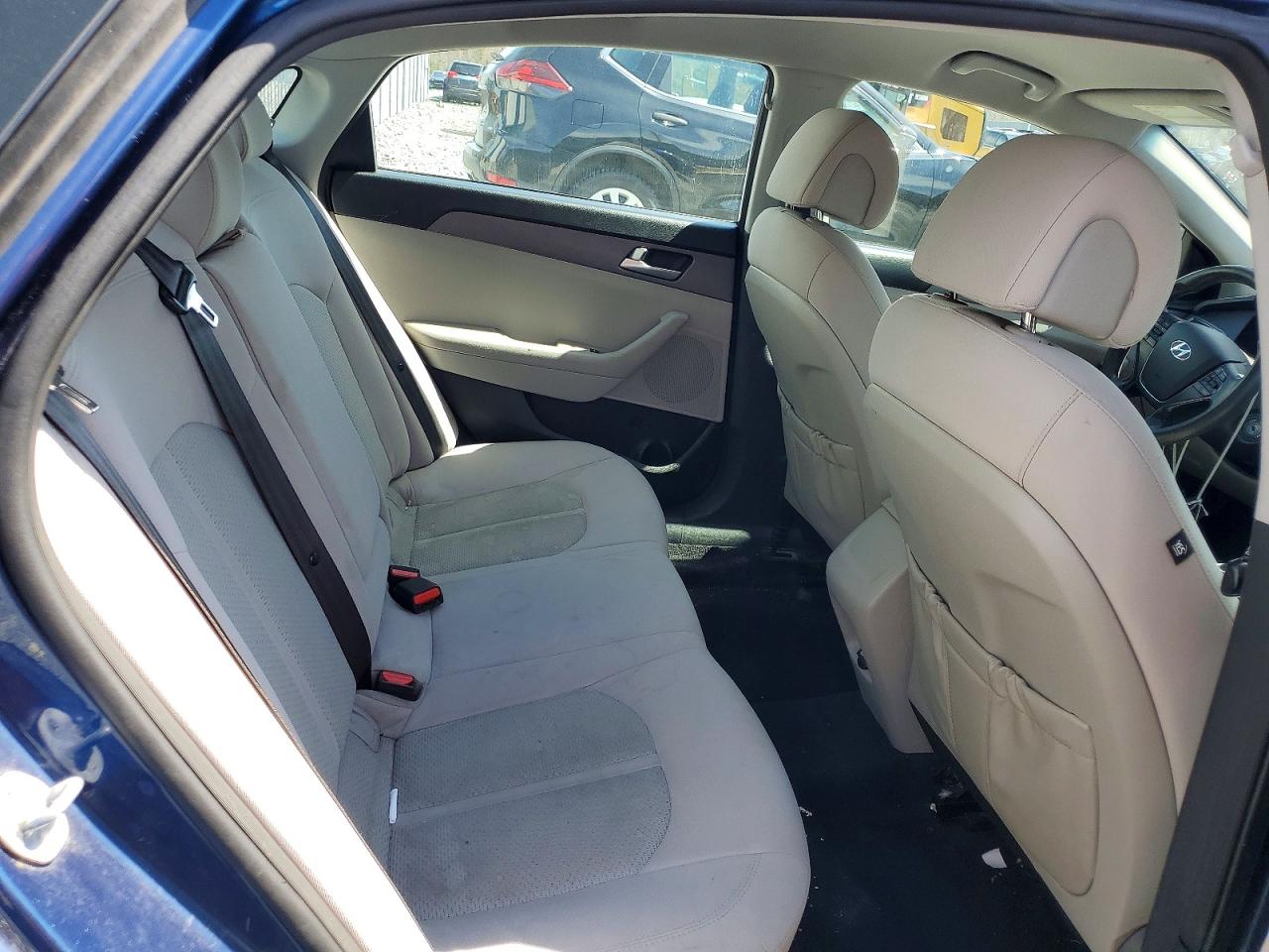 2015 HYUNDAI SONATA SE photo 19