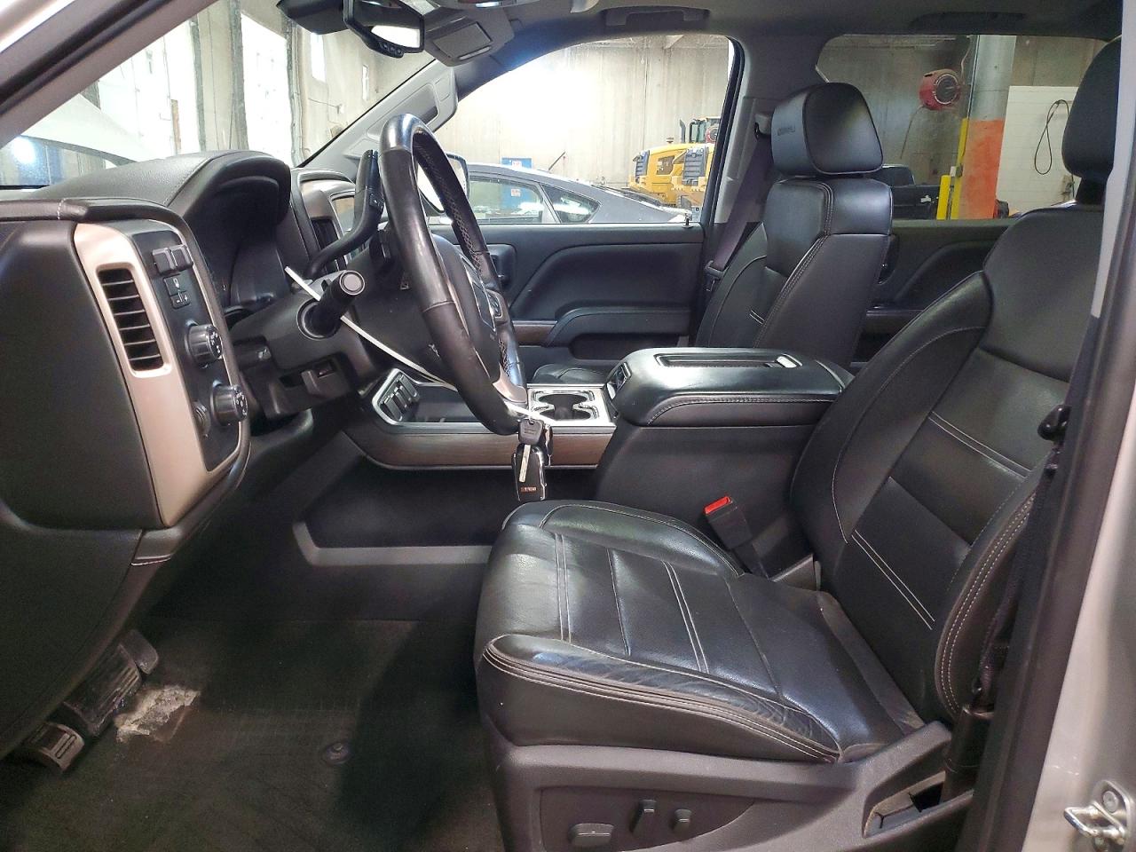 2017 GMC SIERRA K1500 DENALI photo 13