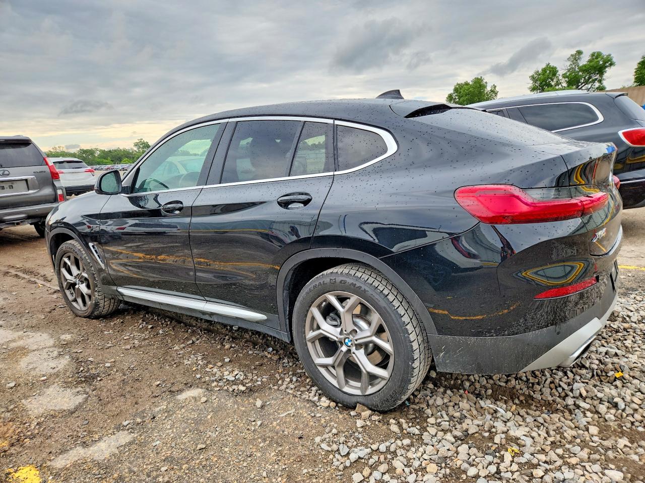 2022 BMW X4 XDRIVE30I photo 4