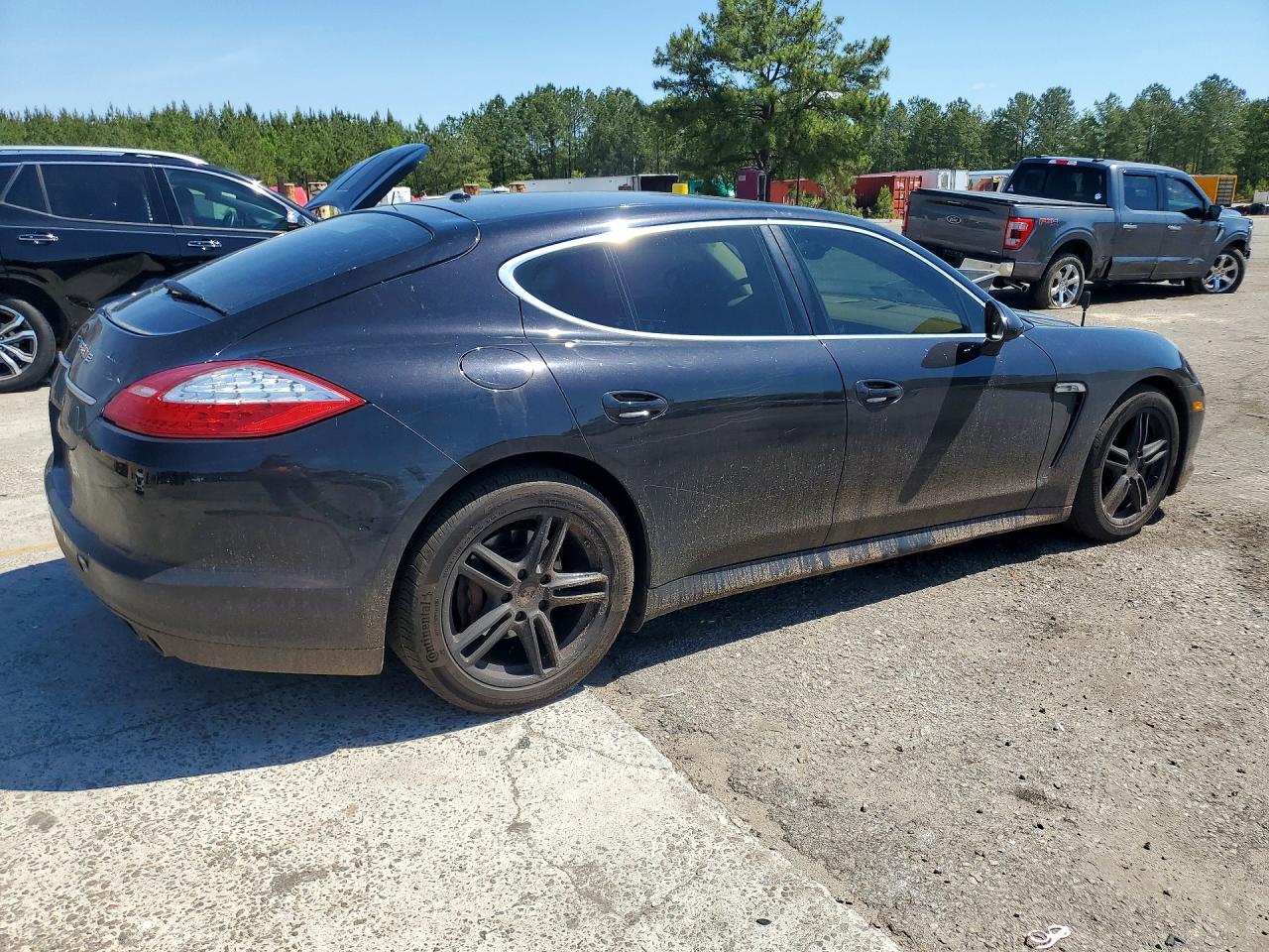 2011 PORSCHE PANAMERA S photo 3