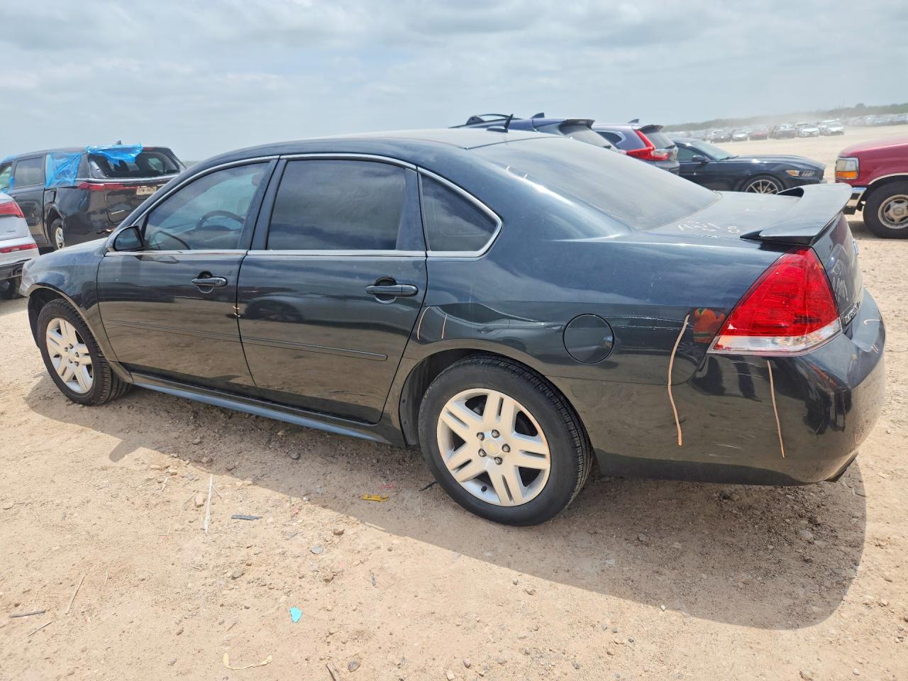 2013 CHEVROLET IMPALA LT photo 2