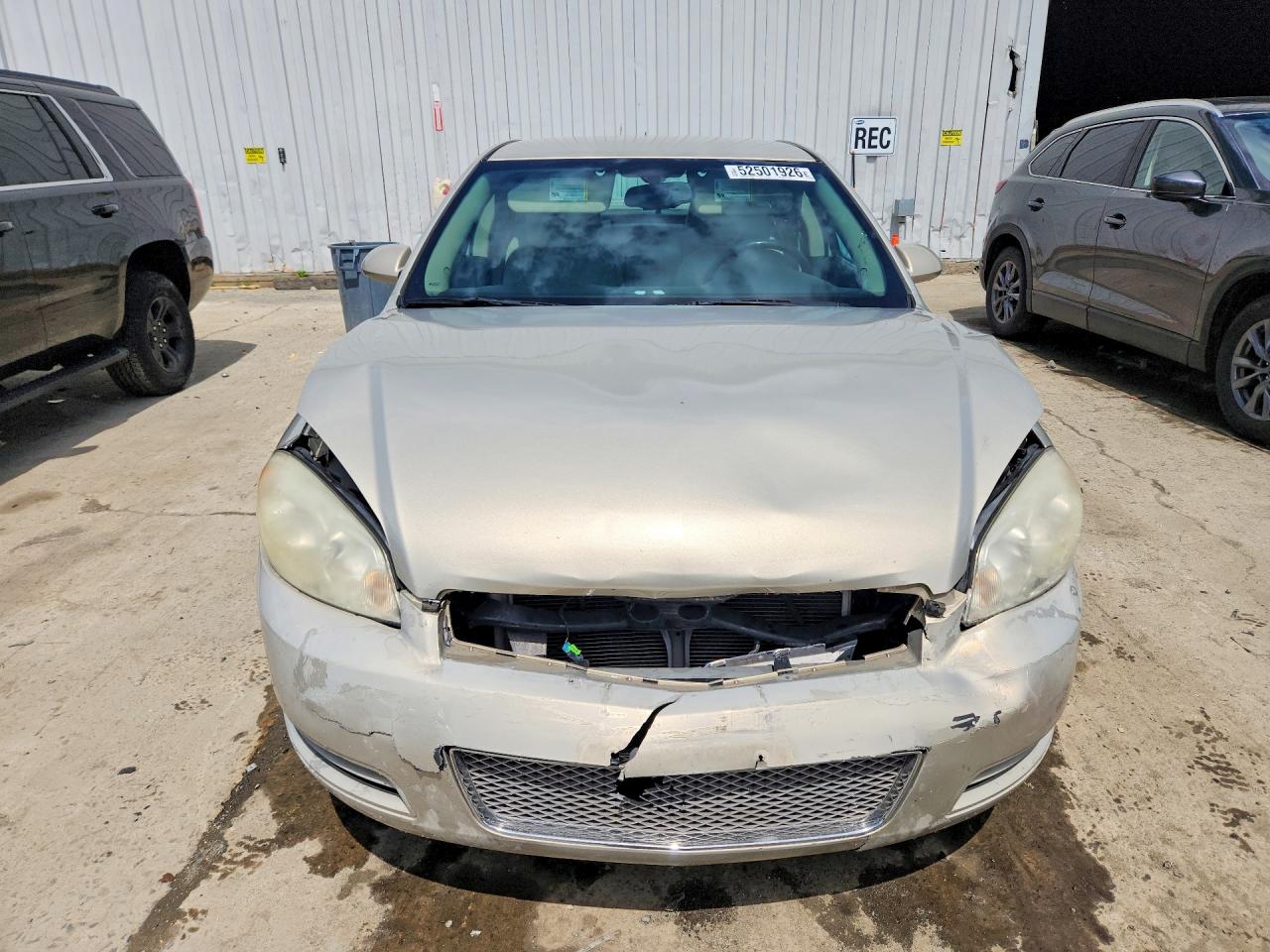 2012 CHEVROLET IMPALA LT photo 9