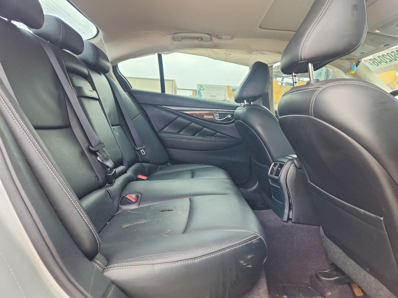 2018 INFINITI Q50 3.0T LUXE photo 28