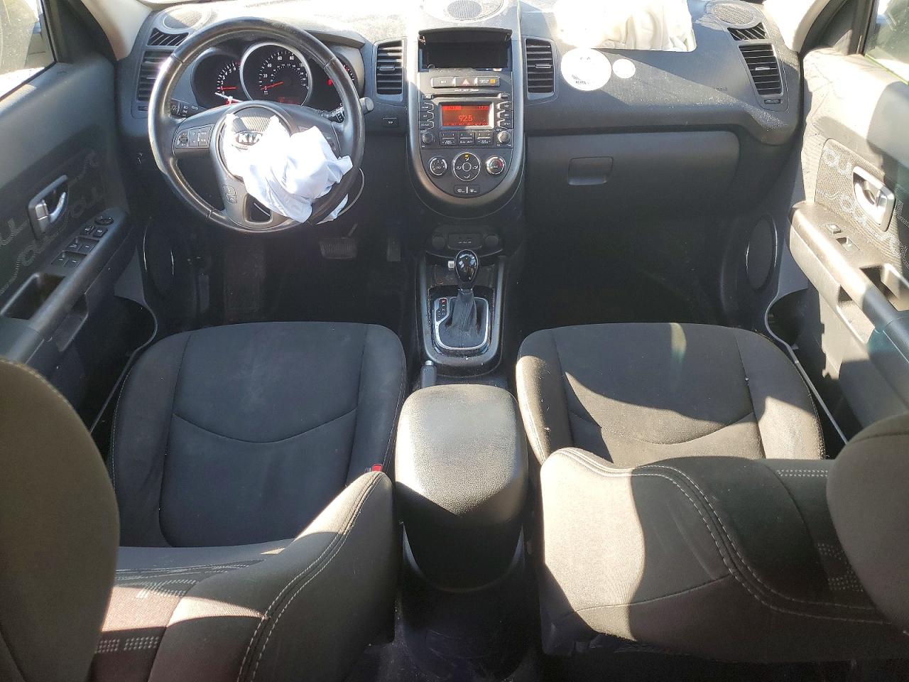 2013 KIA SOUL + photo 15