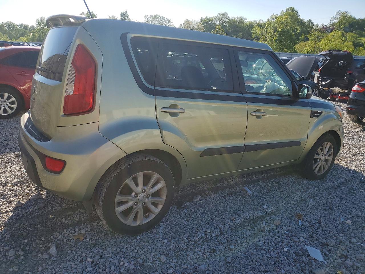 2013 KIA SOUL + photo 5