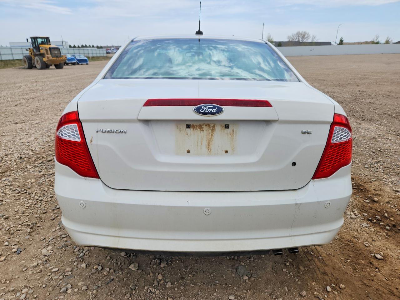 2011 FORD FUSION SE photo 16