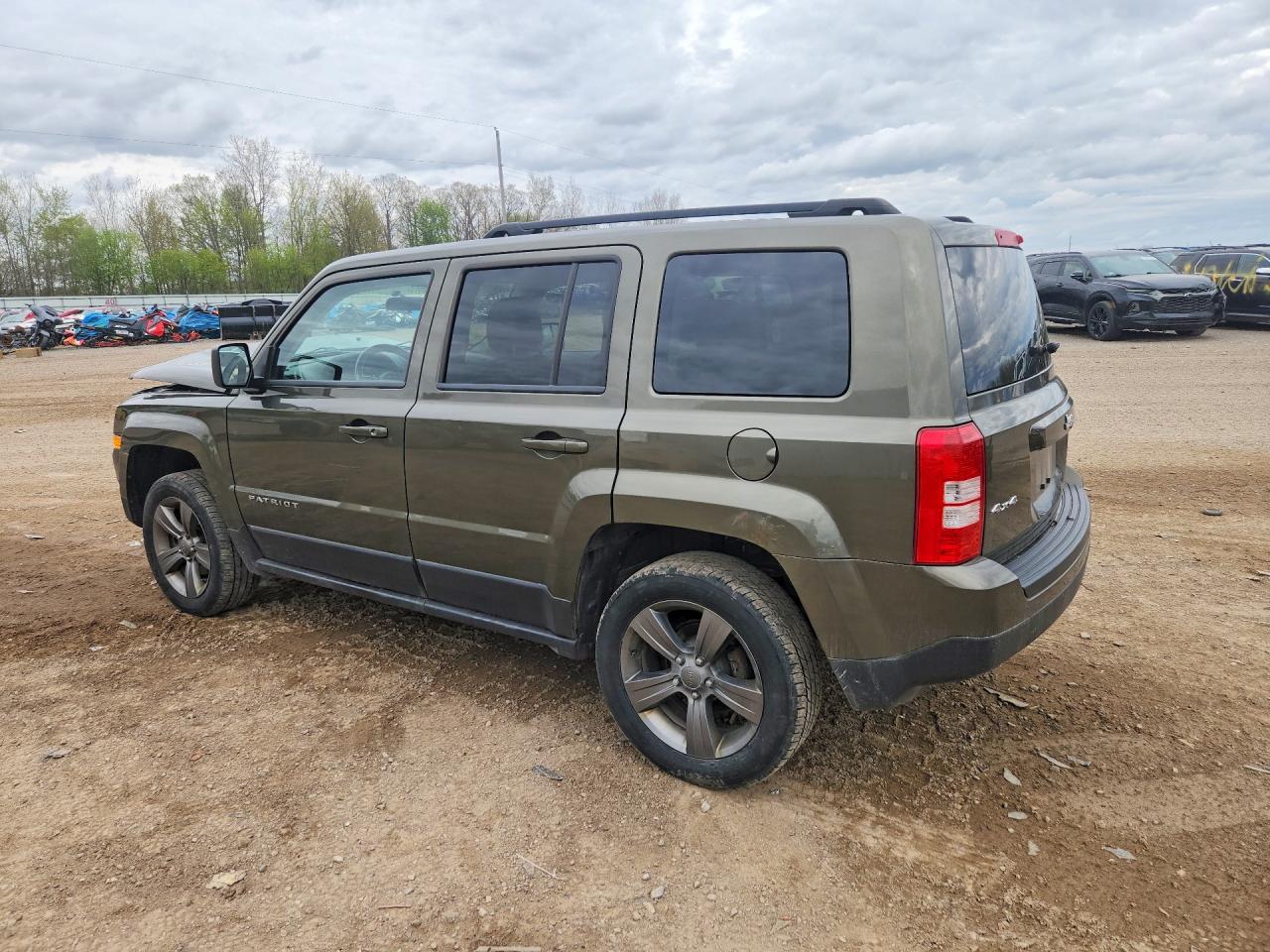 2015 JEEP PATRIOT LATITUDE photo 3