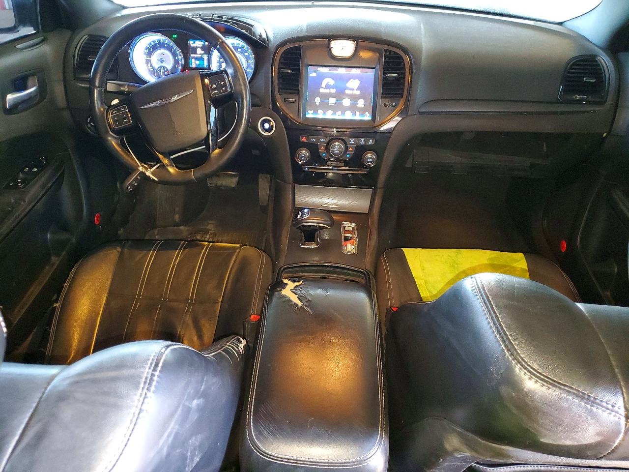2014 CHRYSLER 300 S photo 15