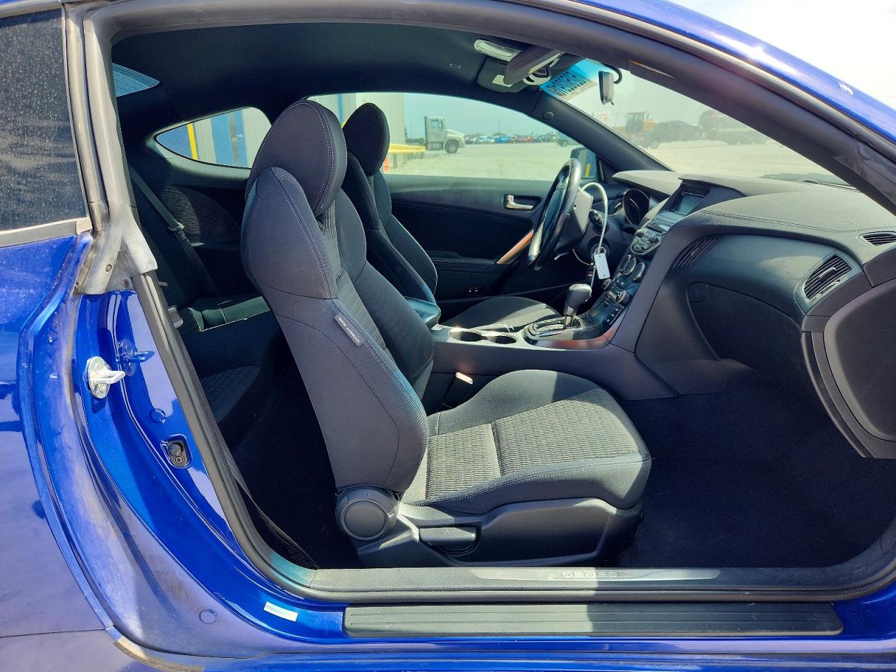 2013 HYUNDAI GENESIS COUPE 2.0T photo 28