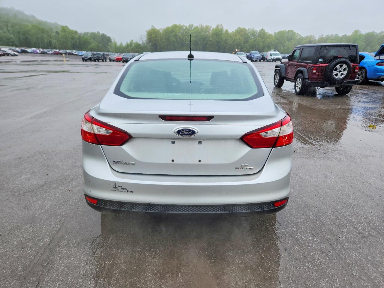 2014 FORD FOCUS SE photo 16