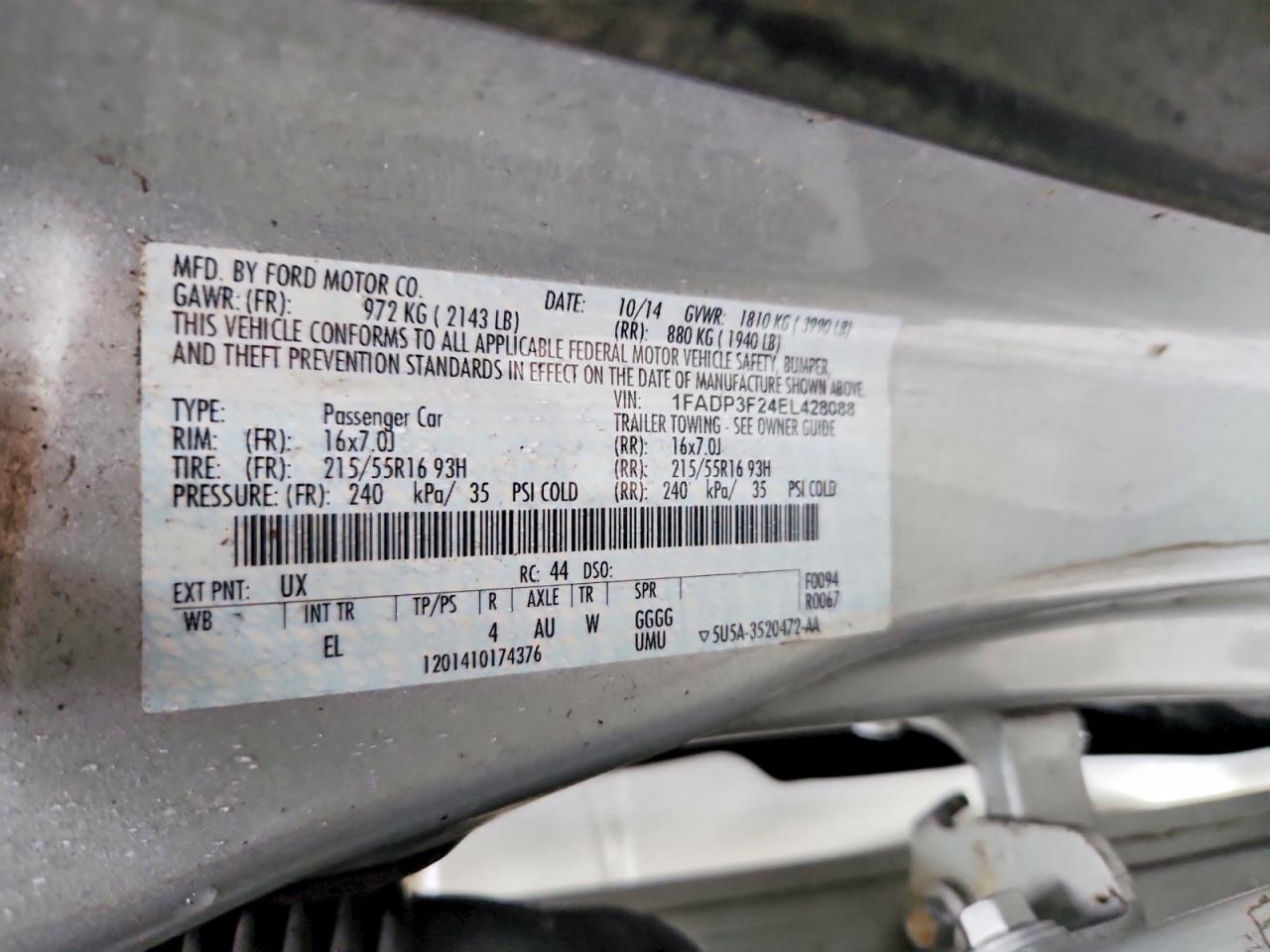 2014 FORD FOCUS SE photo 34
