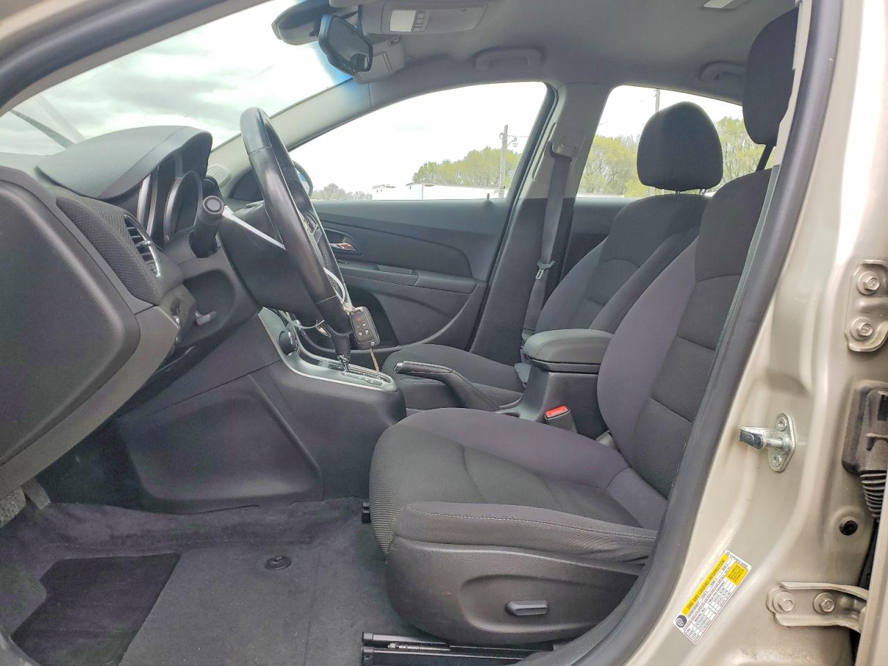 2014 CHEVROLET CRUZE LT photo 7