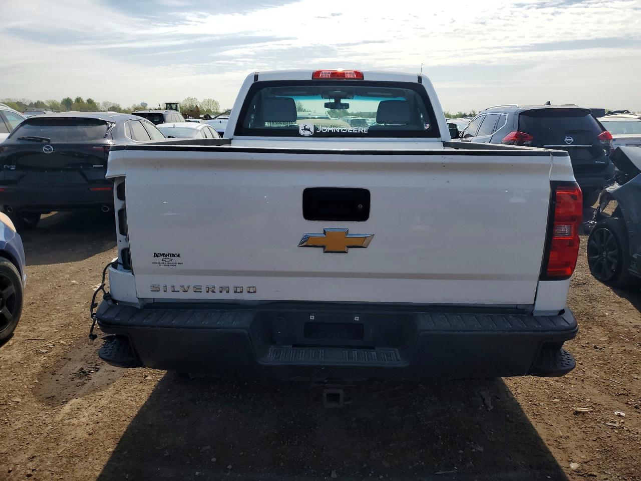 2015 CHEVROLET SILVERADO C1500 photo 6