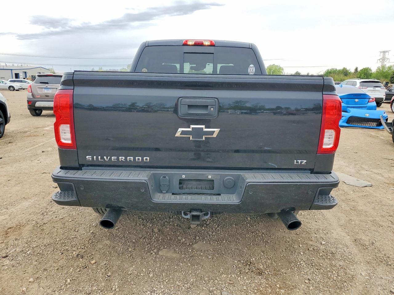 2016 CHEVROLET SILVERADO K1500 LTZ photo 11