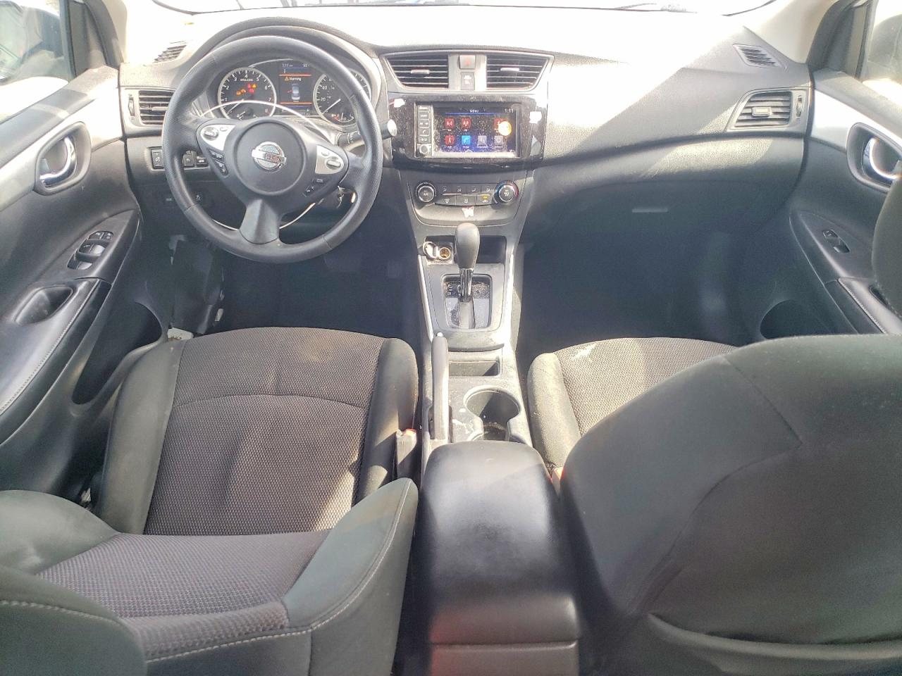 2019 NISSAN SENTRA S photo 22