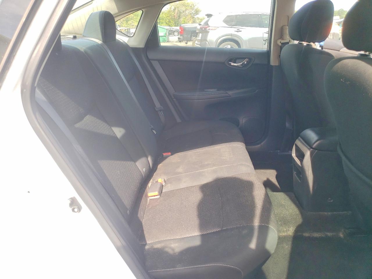2019 NISSAN SENTRA S photo 28