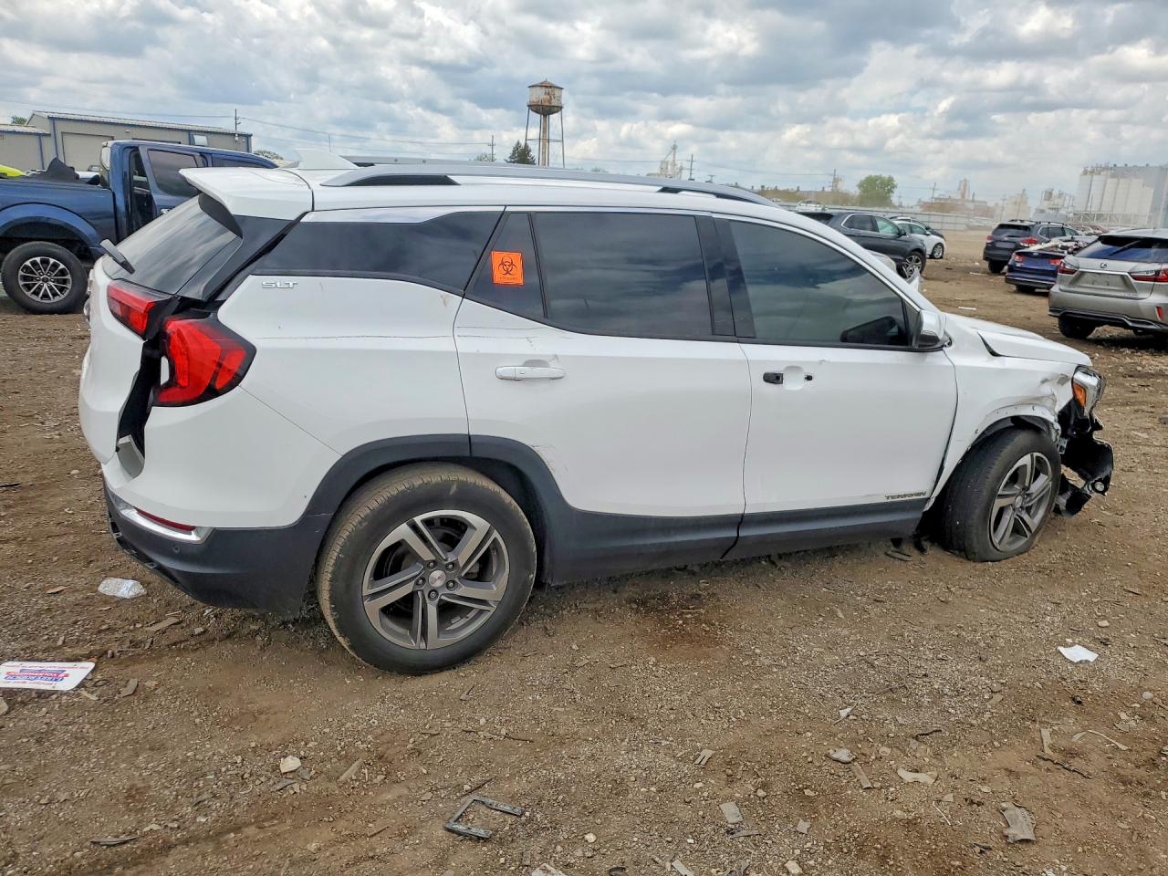 2020 GMC TERRAIN SLT photo 5