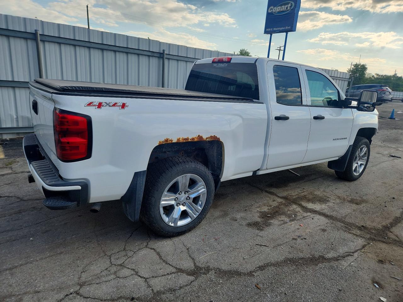 2016 CHEVROLET SILVERADO K1500 CUSTOM photo 7