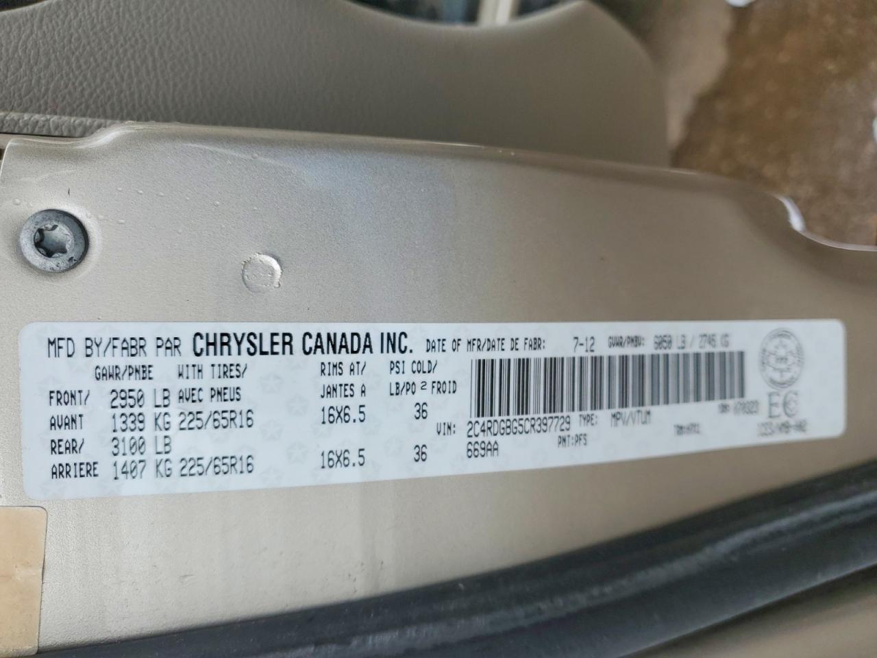 2012 DODGE GRAND CARAVAN SE photo 37