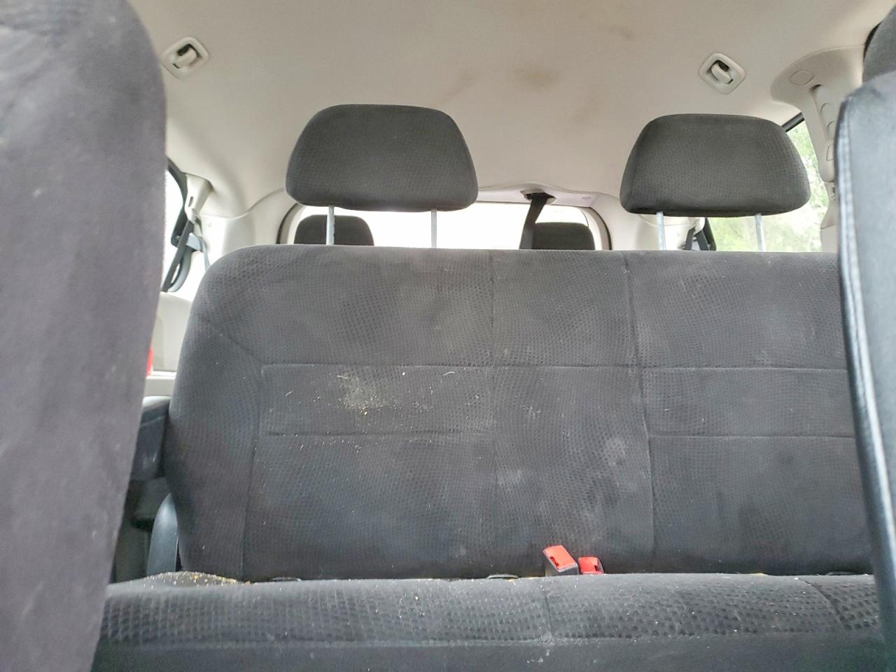 2012 DODGE GRAND CARAVAN SE photo 28