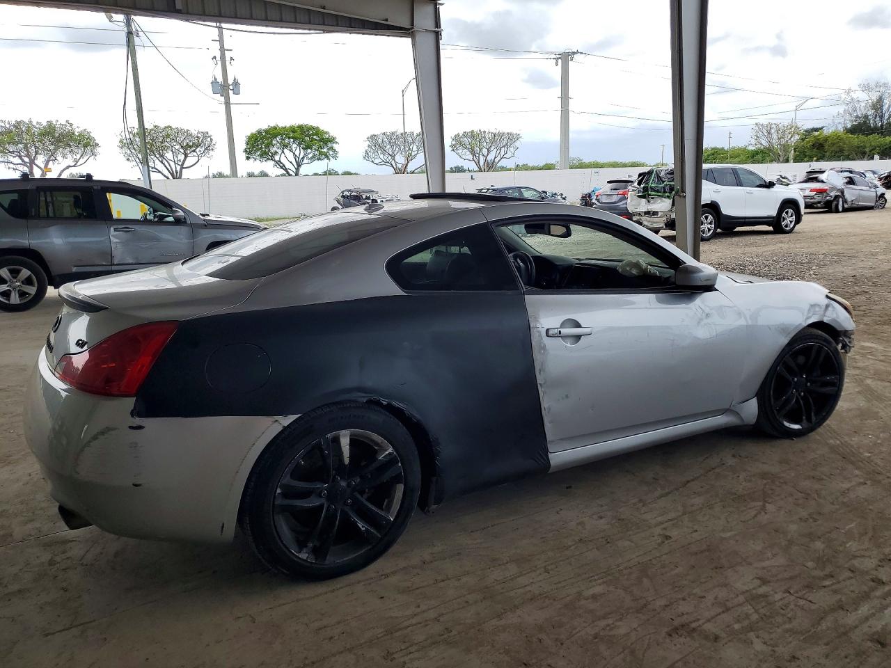 2009 INFINITI G37 COUPE BASE photo 5