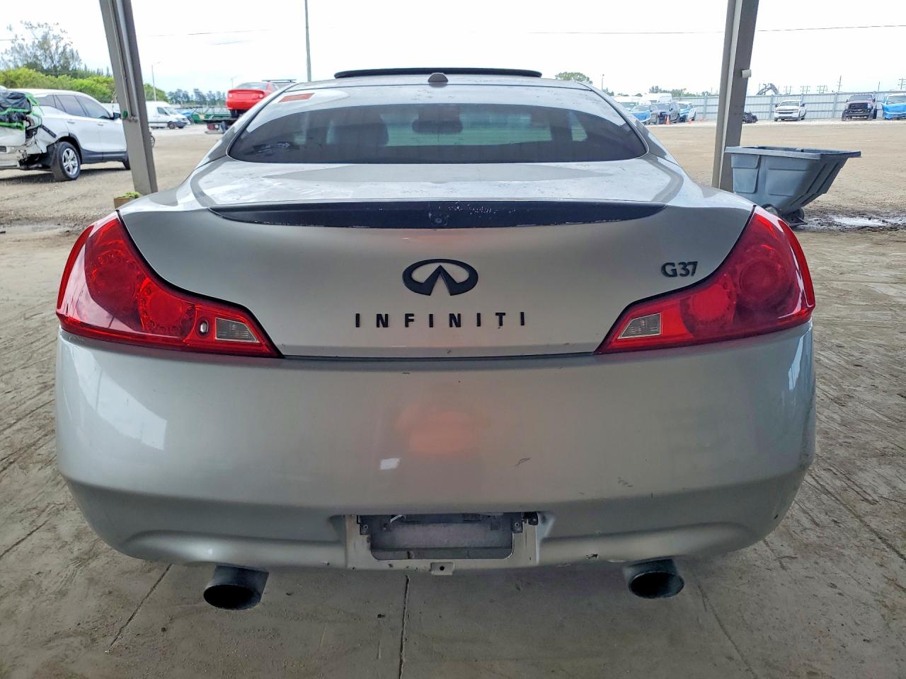 2009 INFINITI G37 COUPE BASE photo 11