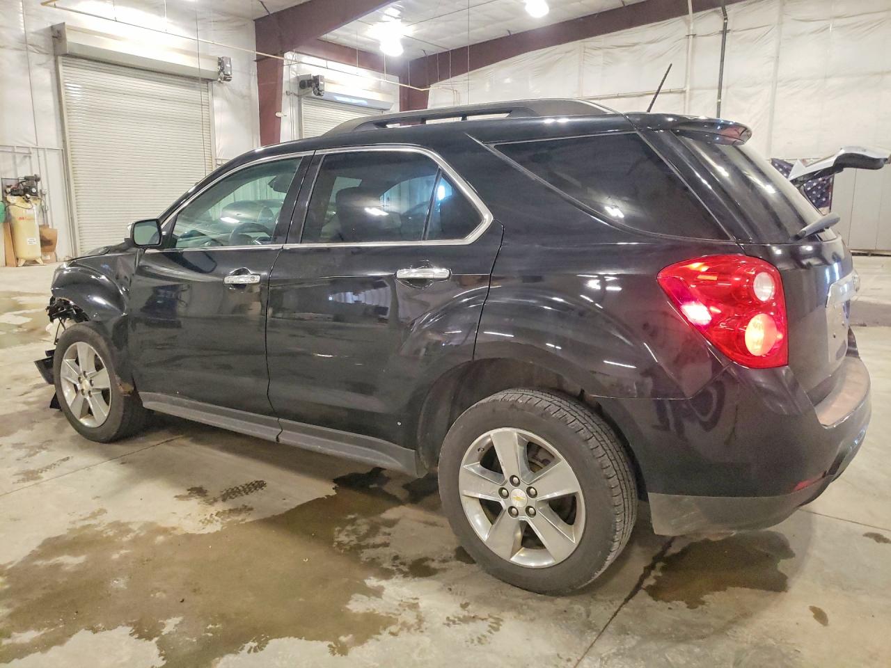 2015 CHEVROLET EQUINOX LT photo 2