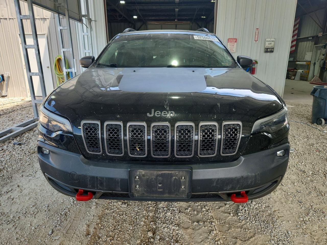 2019 JEEP CHEROKEE TRAILHAWK photo 5