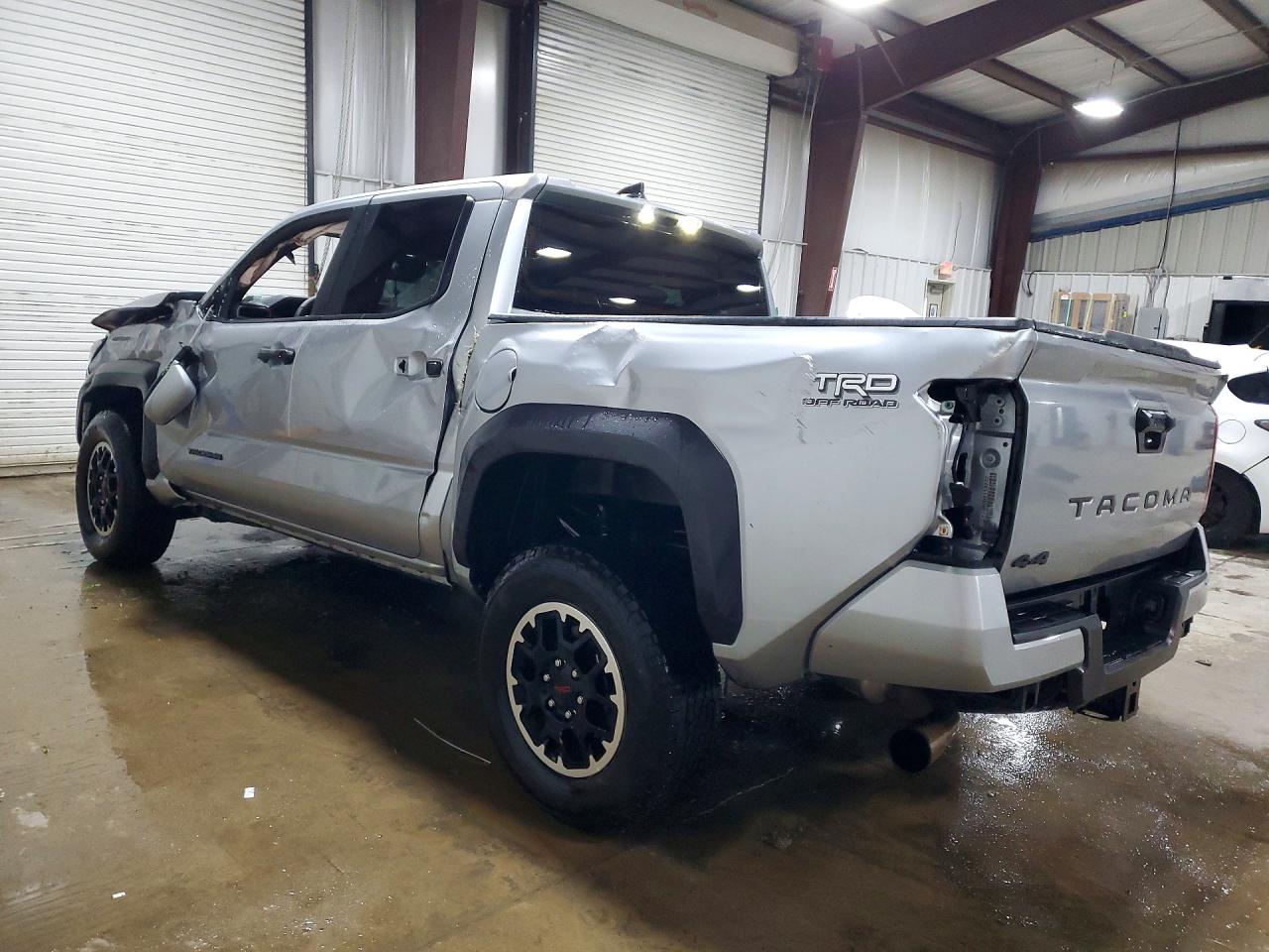 2025 TOYOTA TACOMA TRD OFF-ROAD photo 3