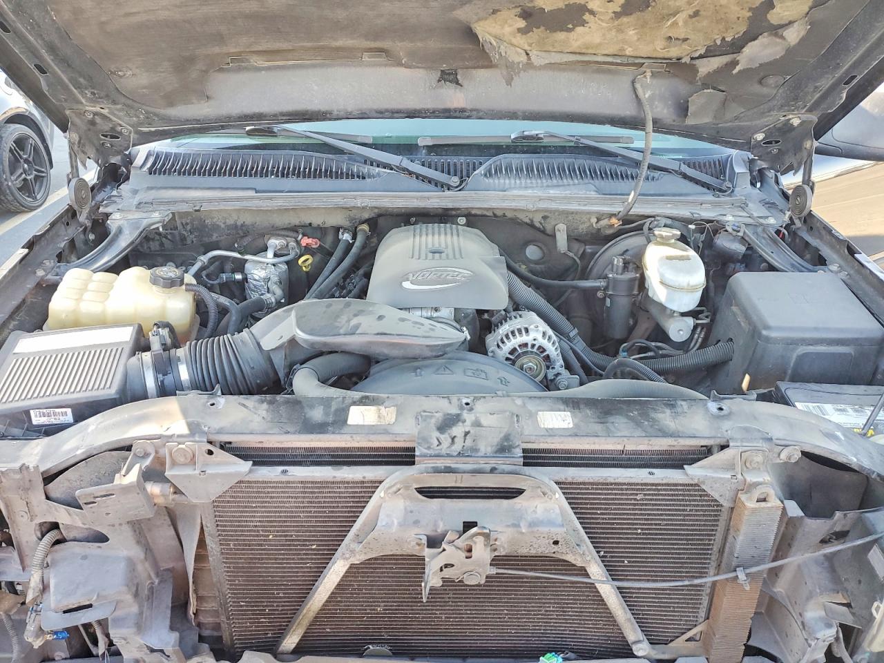 2004 CHEVROLET SILVERADO C1500 photo 21