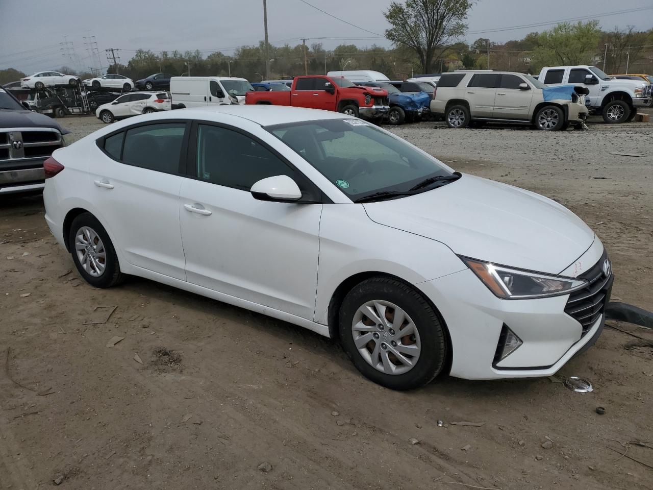 2019 HYUNDAI ELANTRA SE photo 10