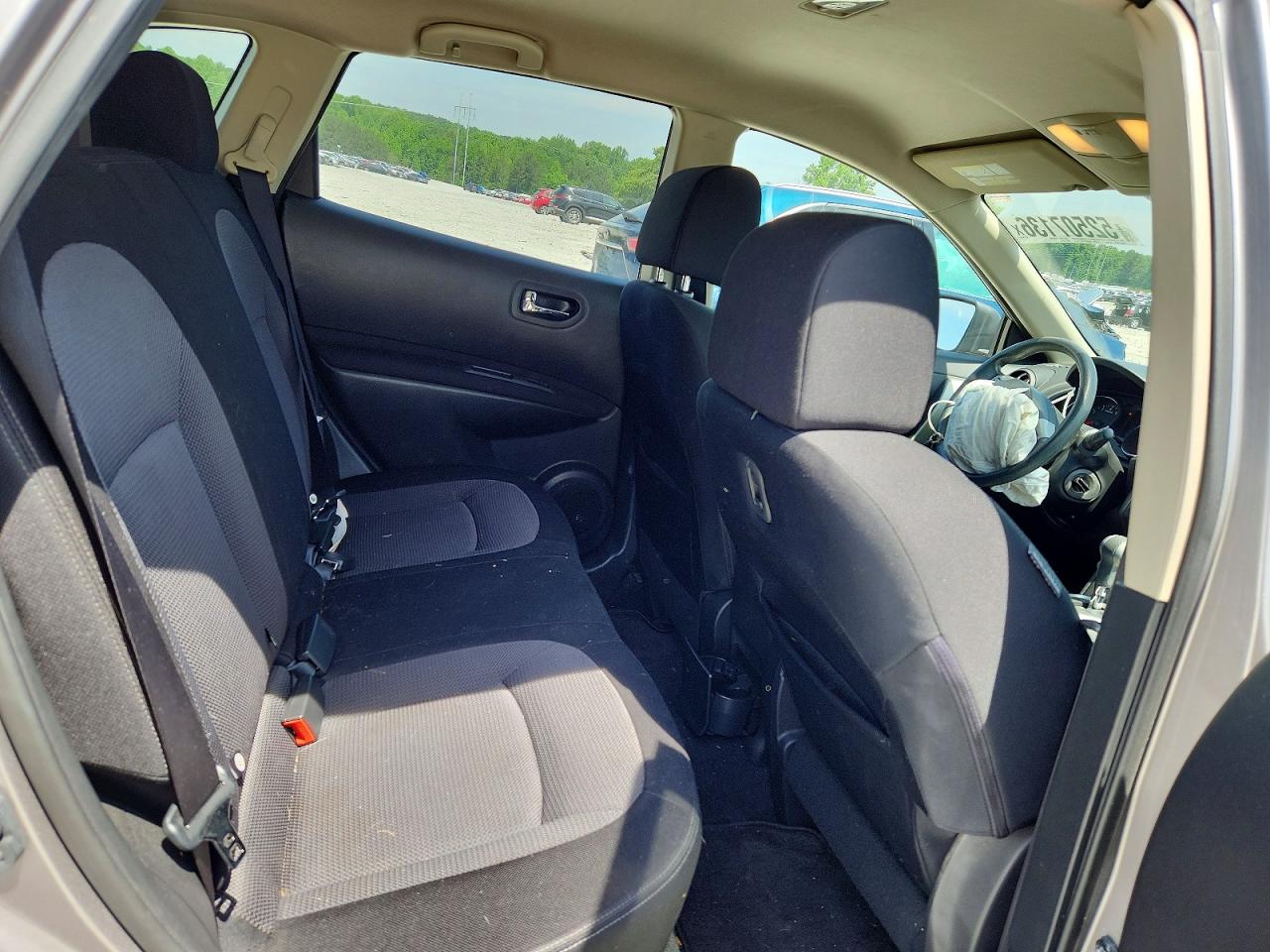 2013 NISSAN ROGUE S photo 19