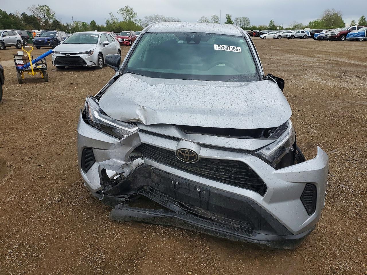 2025 TOYOTA RAV4 LE photo 5