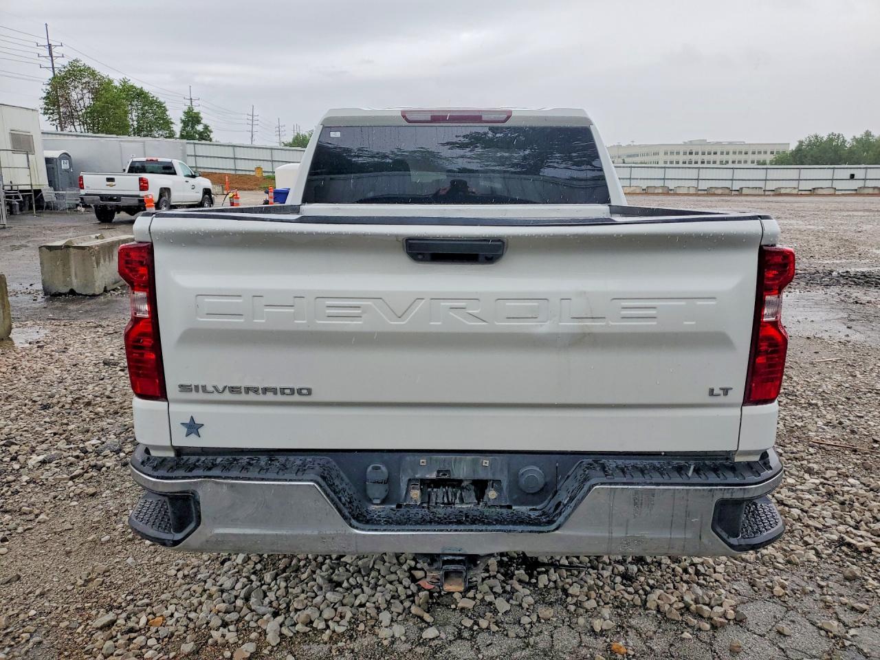 2020 CHEVROLET SILVERADO K1500 LT photo 6