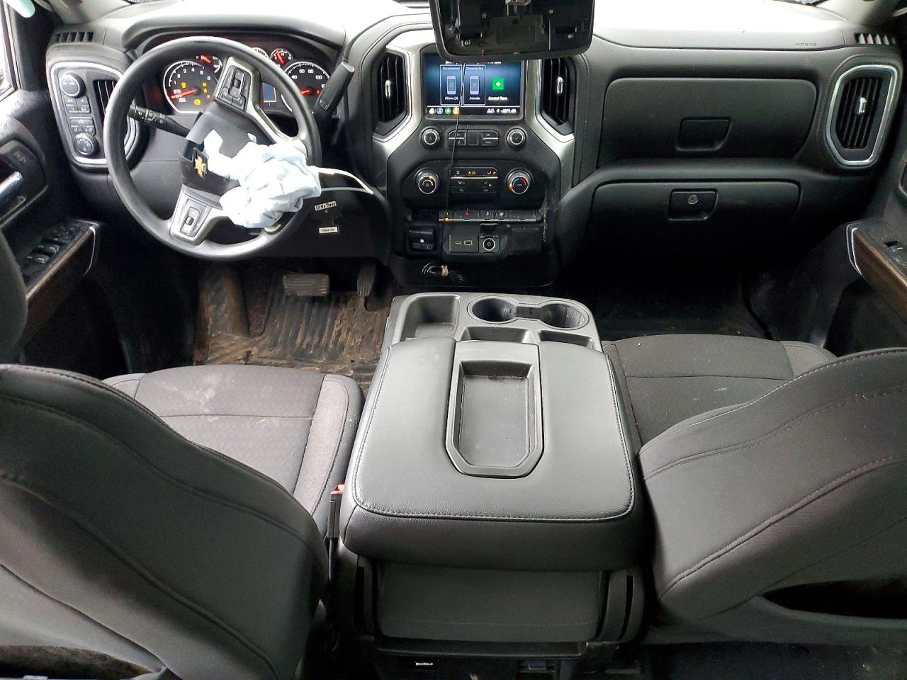 2020 CHEVROLET SILVERADO K1500 LT photo 8